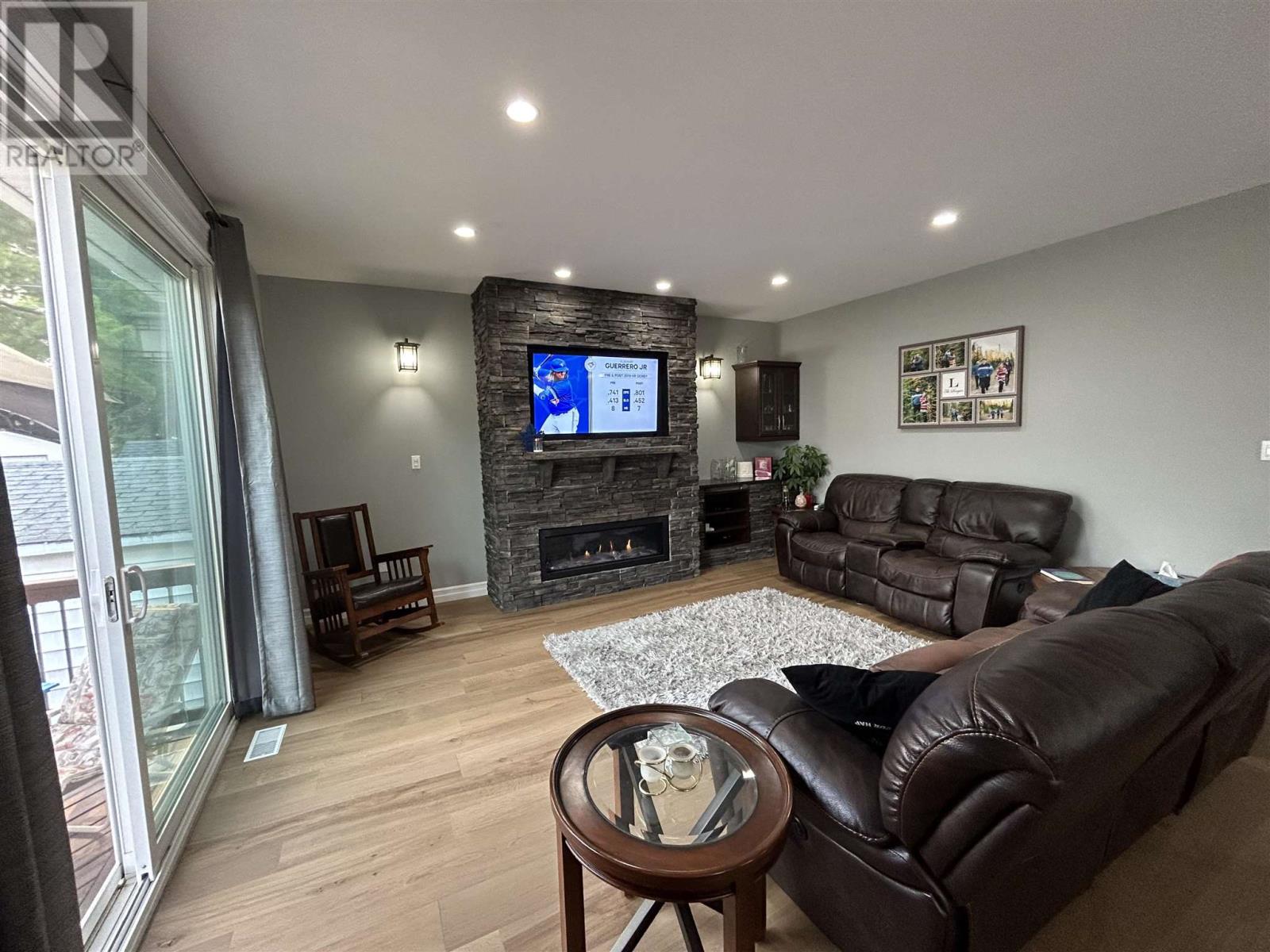 641 Second St, Fort Frances, Ontario  P9A 1N6 - Photo 28 - TB242831