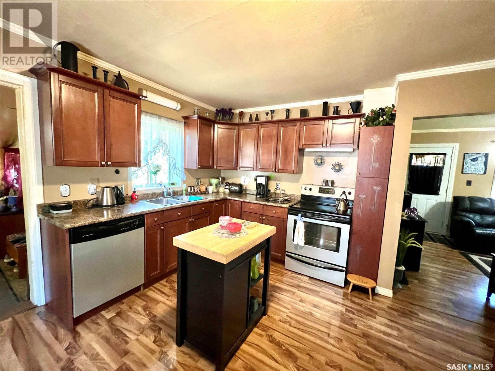 210 1st Street W, Kyle, Saskatchewan  S9H 1T0 - Photo 8 - SK982684