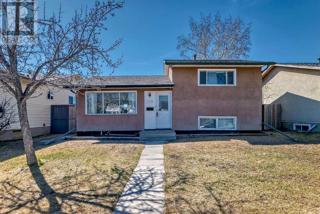 195 Pinecliff Way Ne, Calgary, Alberta  T1Y 3X4 - Photo 2 - A2156433