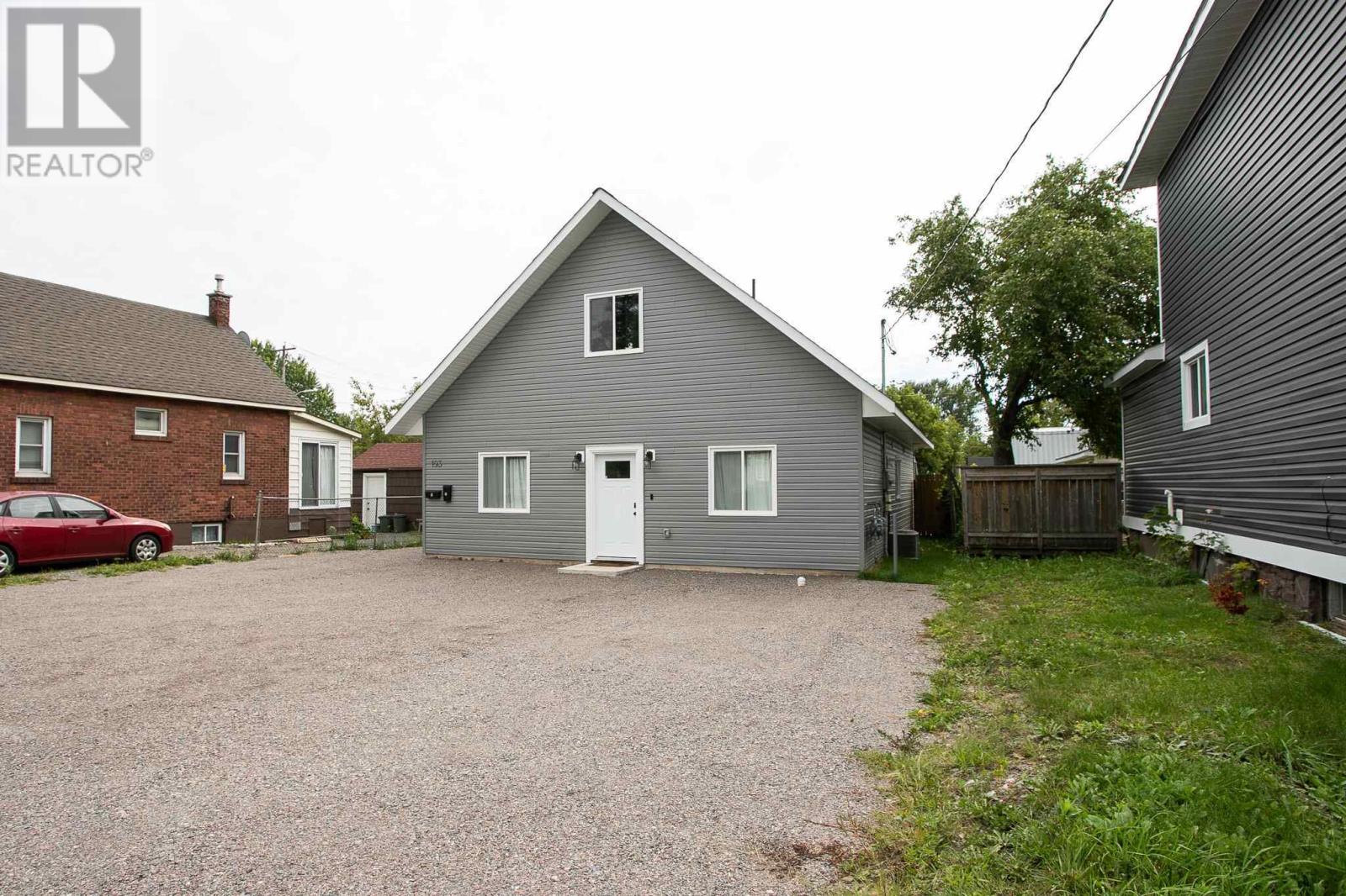 193 St. Georges Ave, Sault Ste. Marie, Ontario  P6C 1L4 - Photo 2 - SM242319