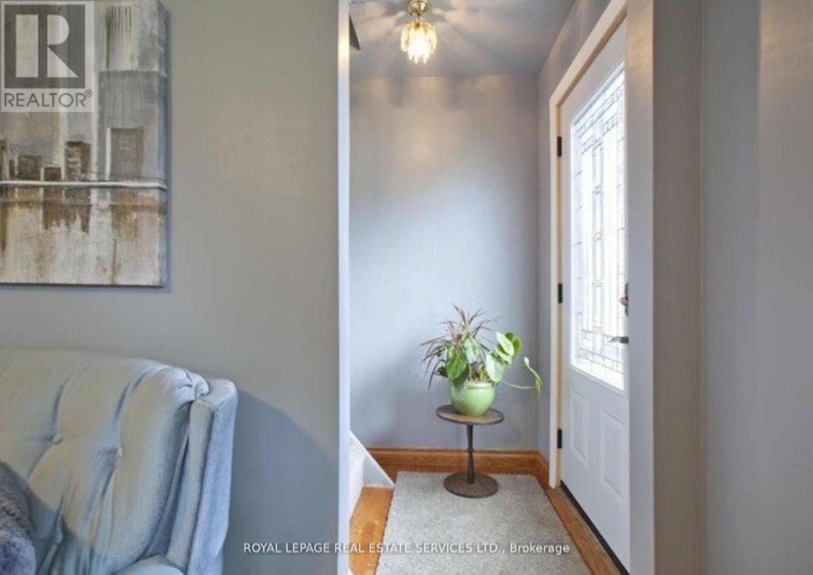 Property at 92 ATLEE AVENUE image 2