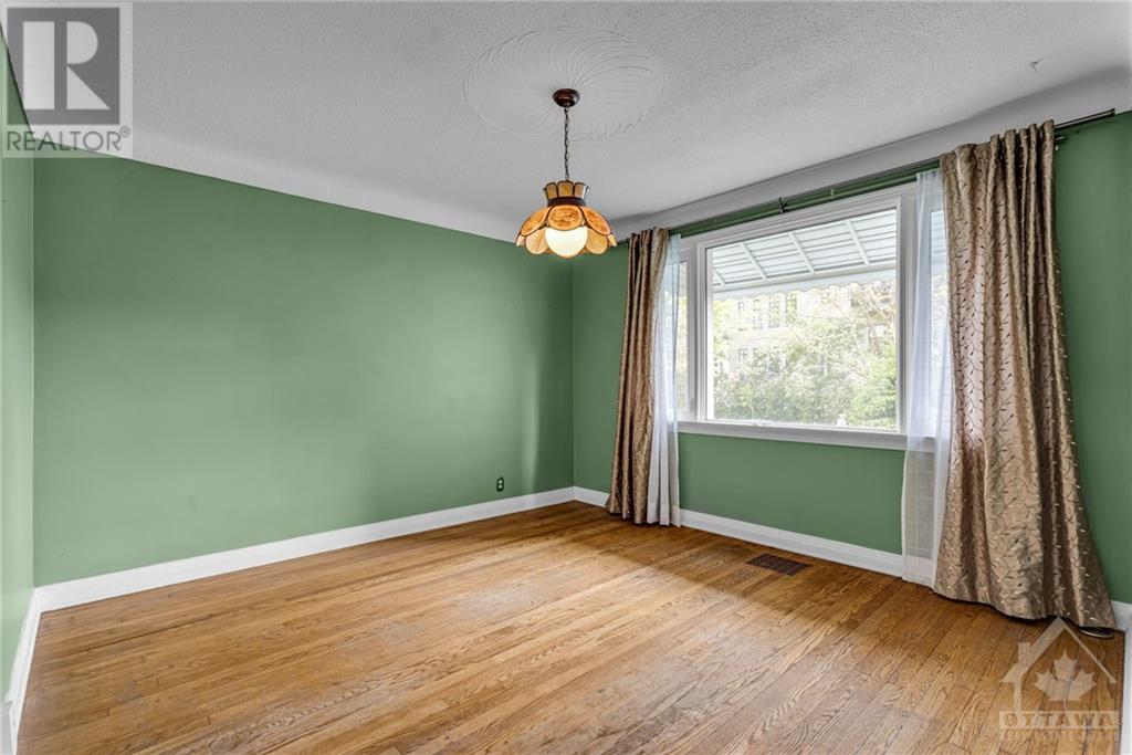 522 Cambridge Street SOttawa, Ontario  K1S 4J3 - Photo 10 - X9518229