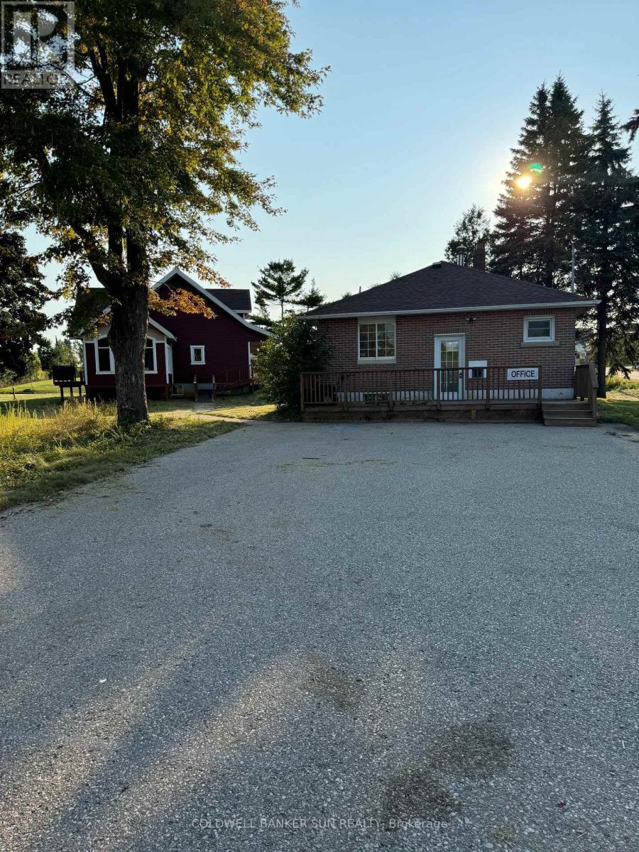 560 Athlone Avenue, Woodstock, Ontario  N4S 7V8 - Photo 2 - X9301455