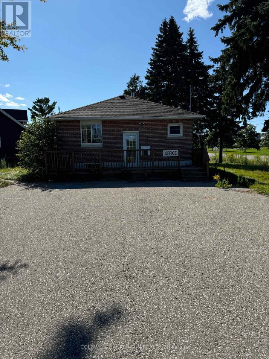 560 Athlone Avenue, Woodstock, Ontario  N4S 7V8 - Photo 4 - X9301455