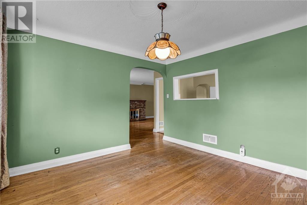 522 Cambridge Street SOttawa, Ontario  K1S 4J3 - Photo 11 - X9518228
