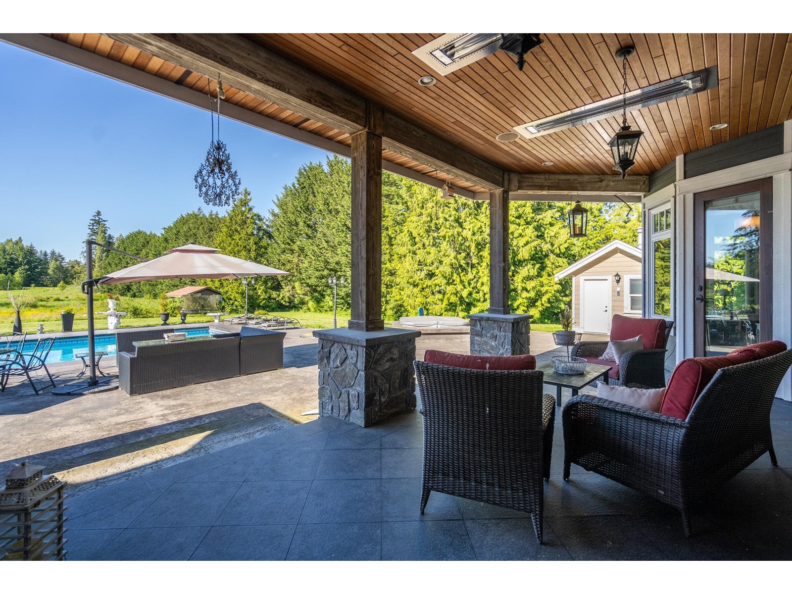 23939 8 Avenue, Langley, British Columbia  V2Z 2X8 - Photo 6 - R2921234