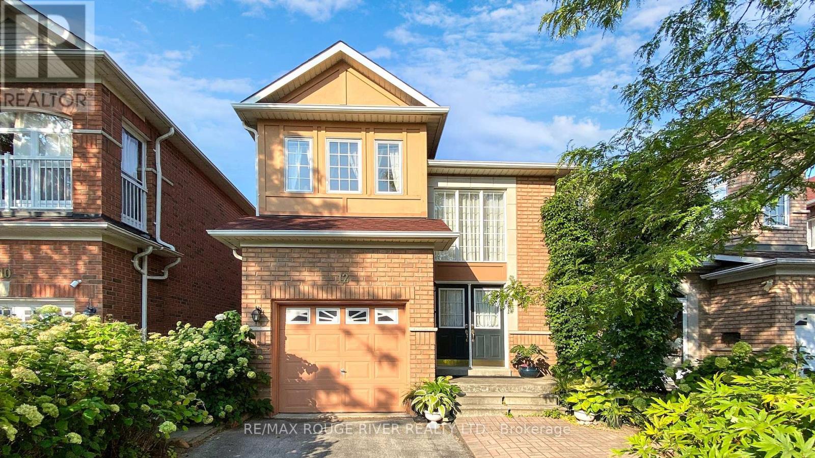 12 BRIARGLEN COURT, toronto (l'amoreaux), Ontario