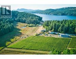 3200 Clam Bay Rd, pender island, British Columbia