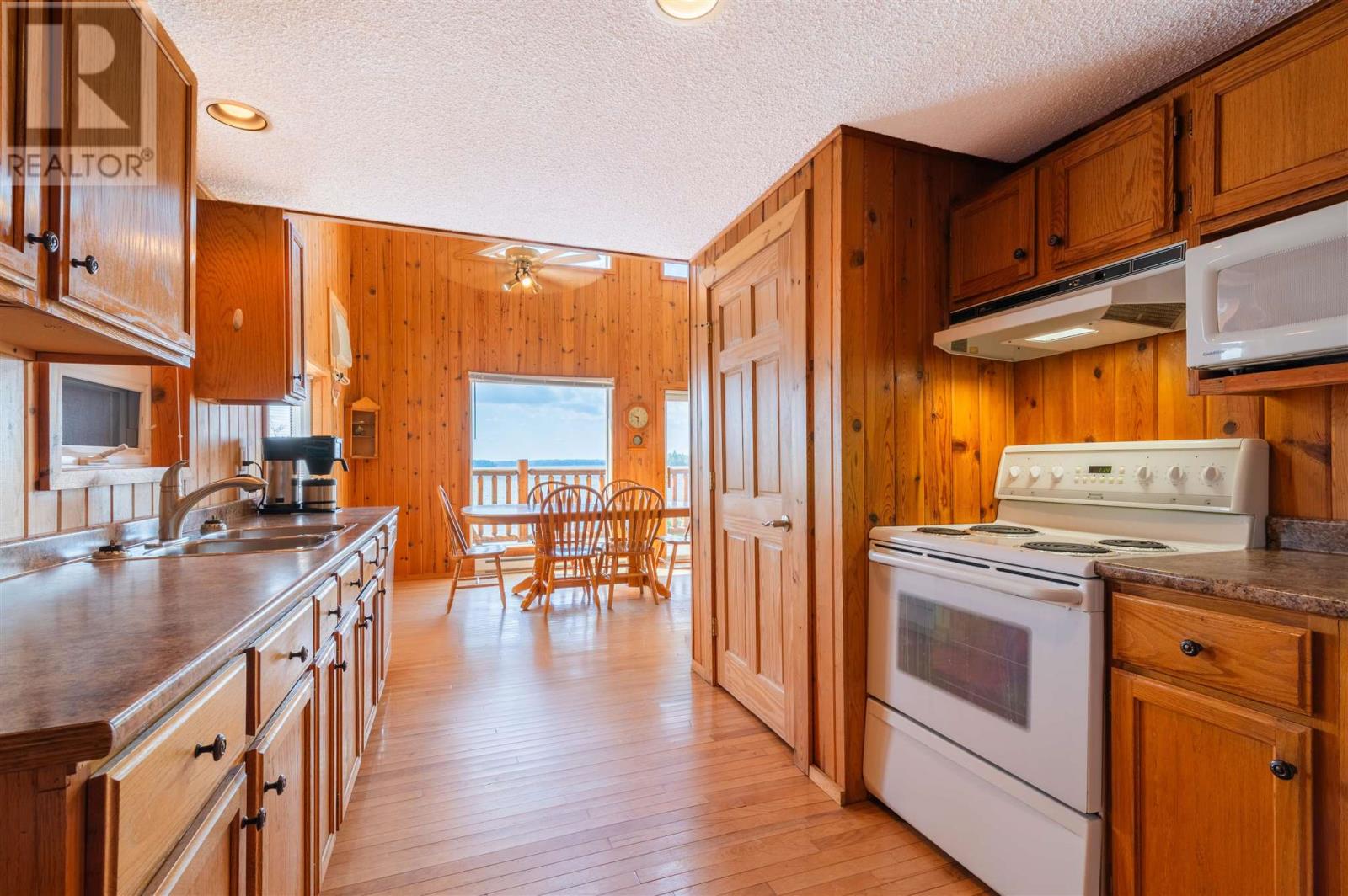 880 Cedar Point Road, Waldof, Ontario  P0V 2X0 - Photo 31 - TB242799