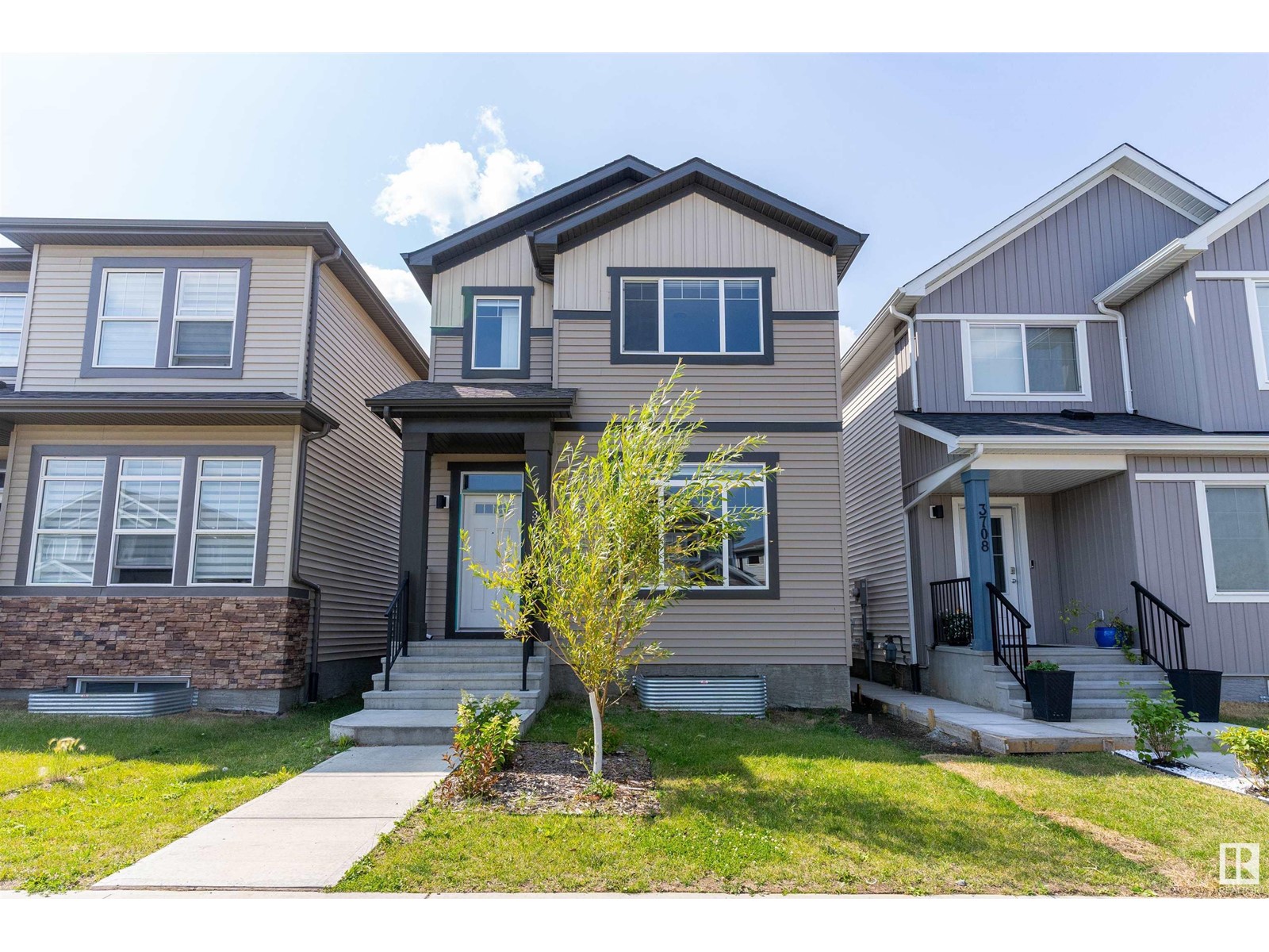 3704 2 St Nw, Edmonton, Alberta  T6T 2L8 - Photo 1 - E4404982