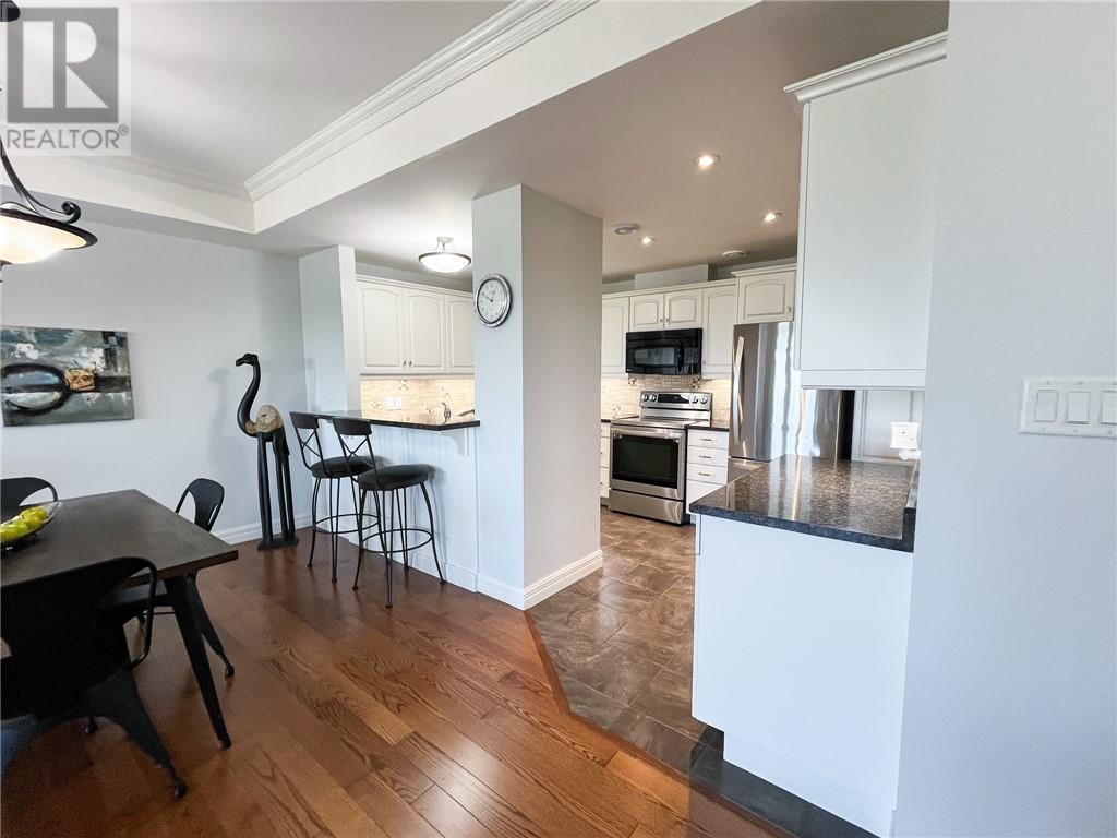 Property at 185 Royal Oaks Boulevard Unit# 210 image 5