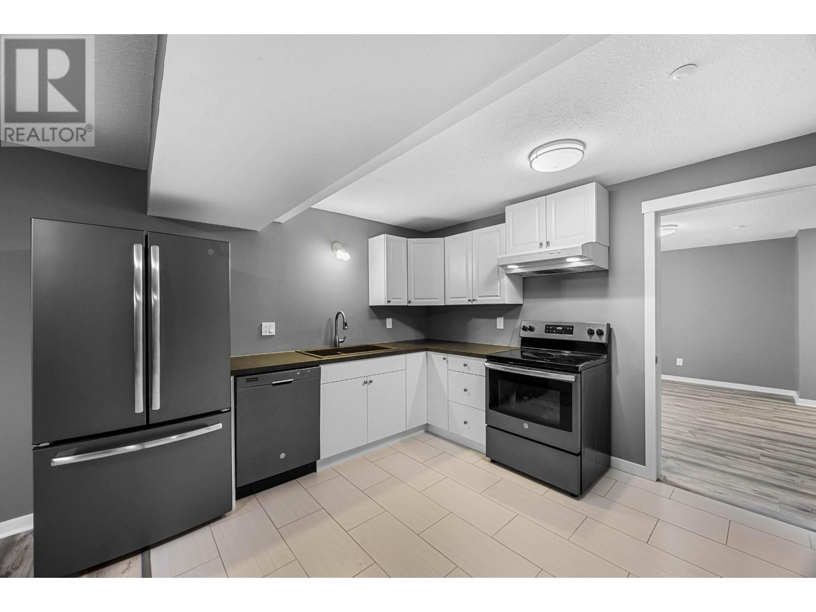 8960 Badger Drive, Kamloops, British Columbia  V2C 6V2 - Photo 26 - 180724