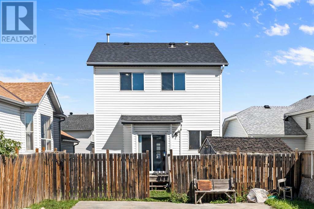 210 Saratoga Close Ne, Calgary, Alberta  T1Y 6Z9 - Photo 39 - A2161209