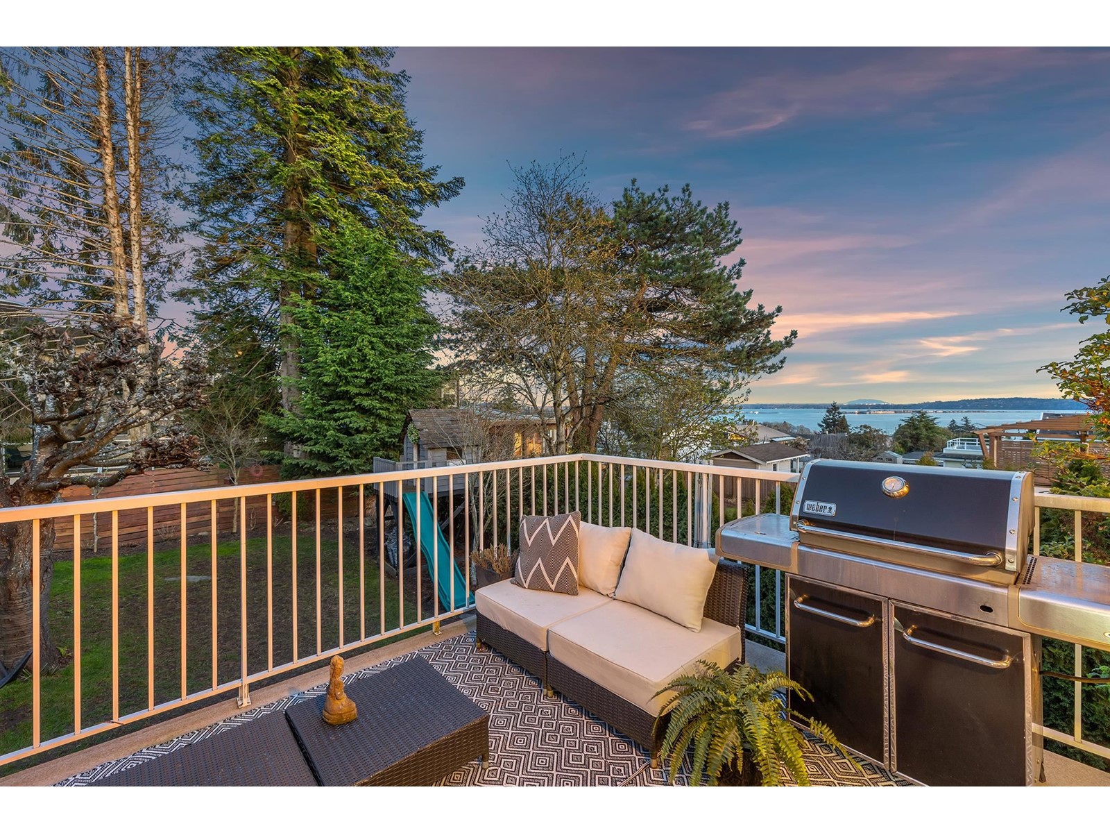 1080 Parker Street, White Rock, British Columbia  V4B 4R7 - Photo 15 - R2921282