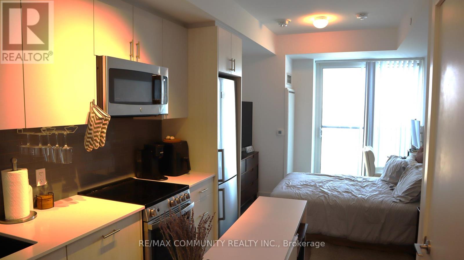 502 - 1195 The Queensway, Toronto (Islington-City Centre West), Ontario  M8Z 1R7 - Photo 6 - W9300195