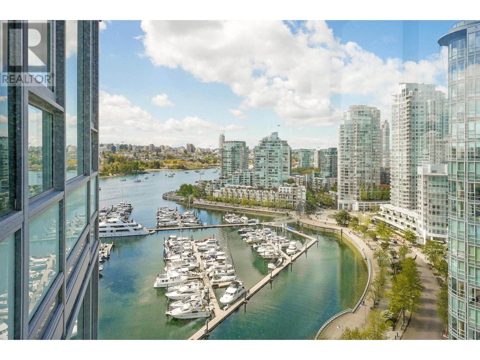 Listing Picture 15 of 30 : 2208 1033 MARINASIDE CRESCENT, Vancouver / 溫哥華 - 魯藝地產 Yvonne Lu Group - MLS Medallion Club Member