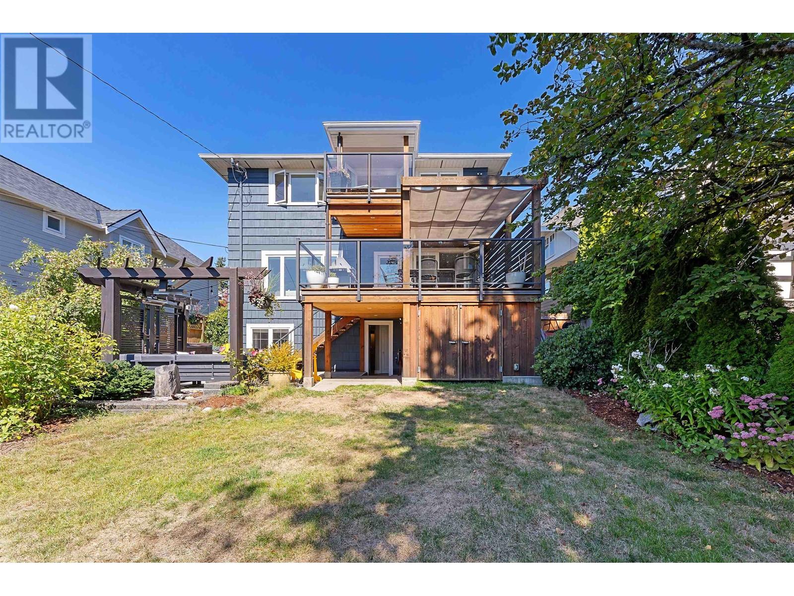 747 E 6th Street, North Vancouver, British Columbia  V7L 1R5 - Photo 3 - R2921638