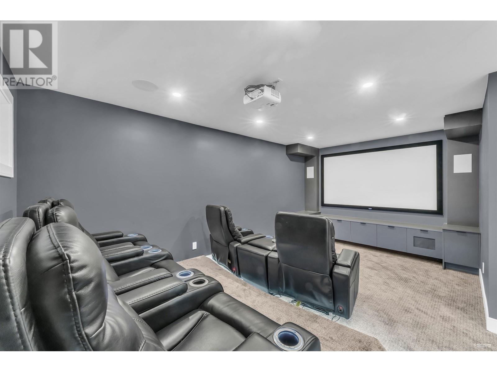 929 CANYON BOULEVARD