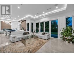 929 CANYON BOULEVARD