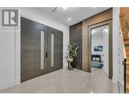 929 CANYON BOULEVARD