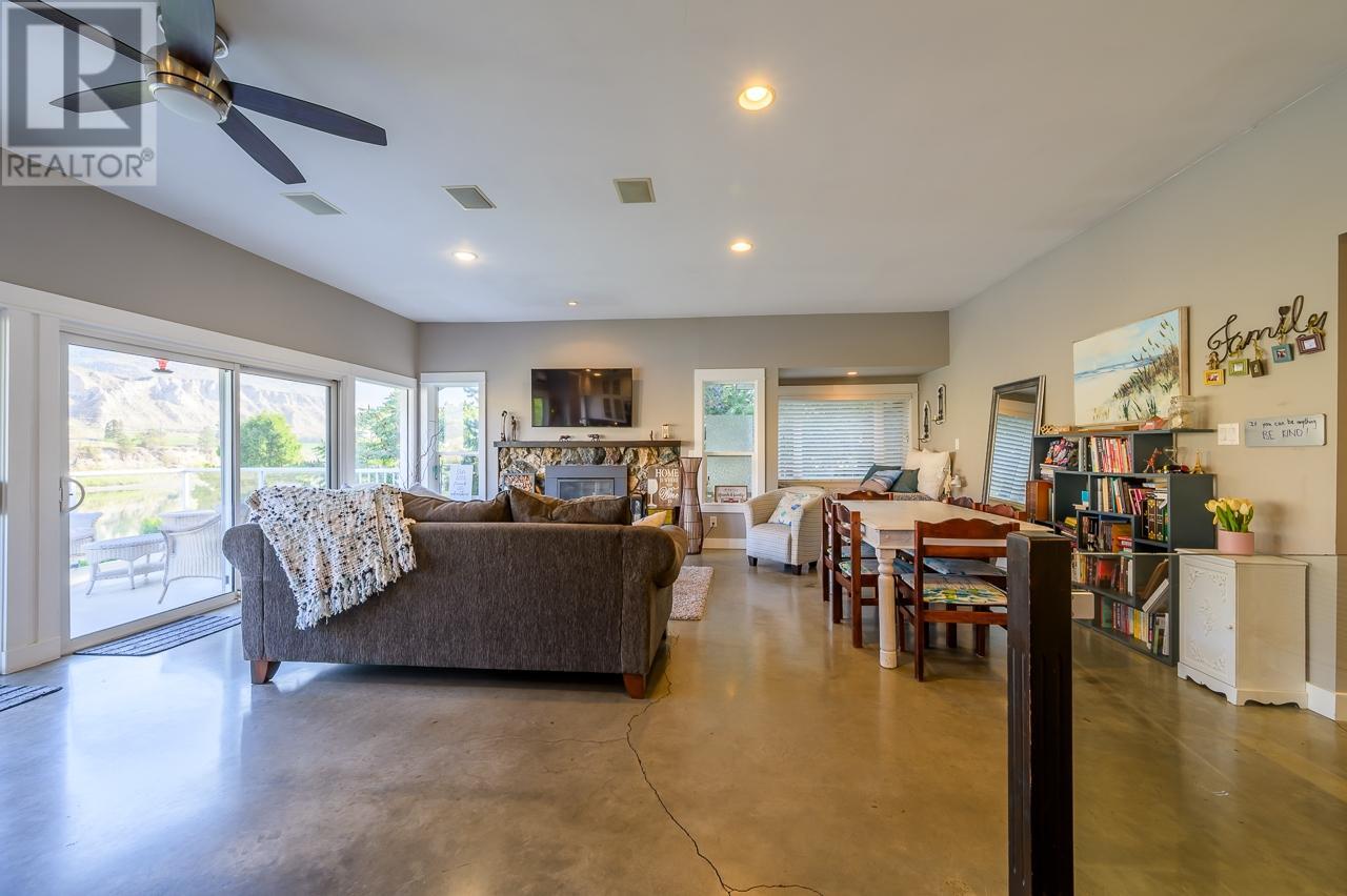 5050 Kipp Road, Kamloops, British Columbia   - Photo 15 - 180729