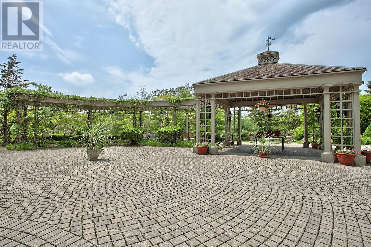 204 - 2511 Lakeshore Road W, Oakville (Bronte West), Ontario  L6L 6L9 - Photo 30 - W9302096