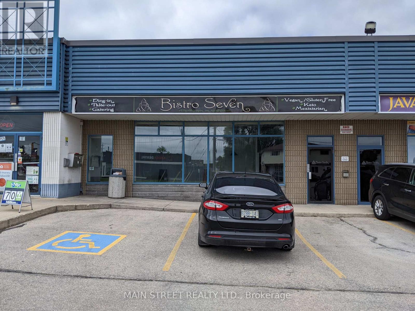 1 - 71 Charing Cross Street N, Brantford, Ontario  N3R 2H4 - Photo 1 - X9302059