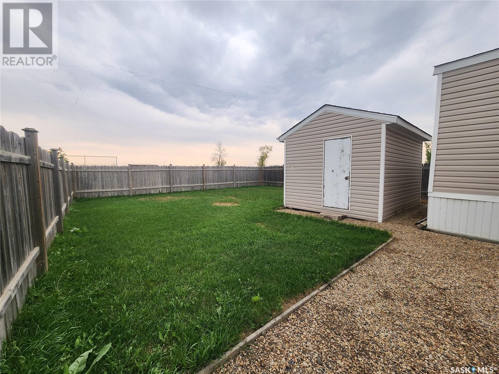 53 106 1st Avenue Sw, Weyburn, Saskatchewan  S4H 2J1 - Photo 25 - SK982760