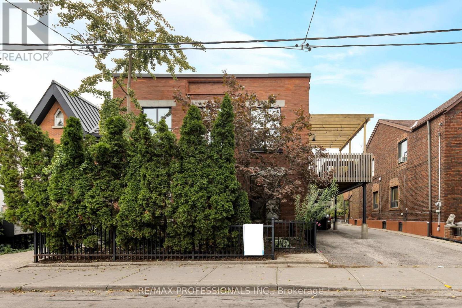 4 - 200 Clinton Street, Toronto (Palmerston-Little Italy), Ontario  M6G 2Y5 - Photo 39 - C9302450