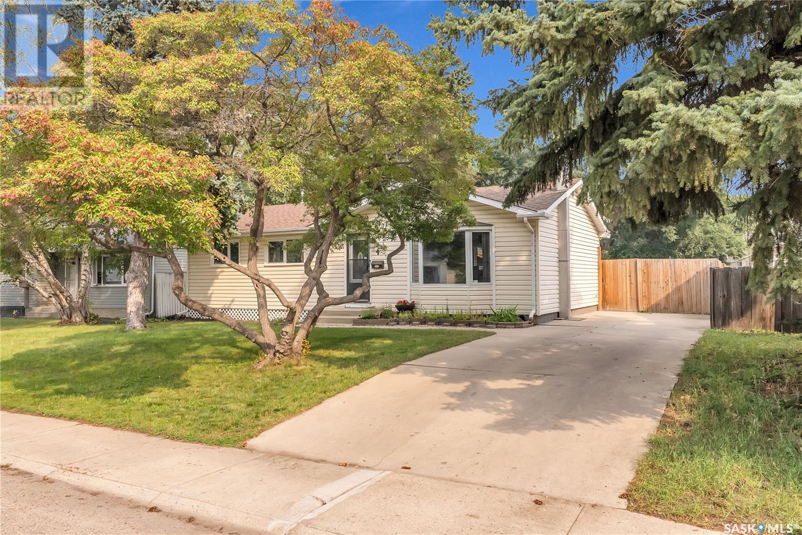 4 Marlborough CRESCENT, saskatoon, Saskatchewan