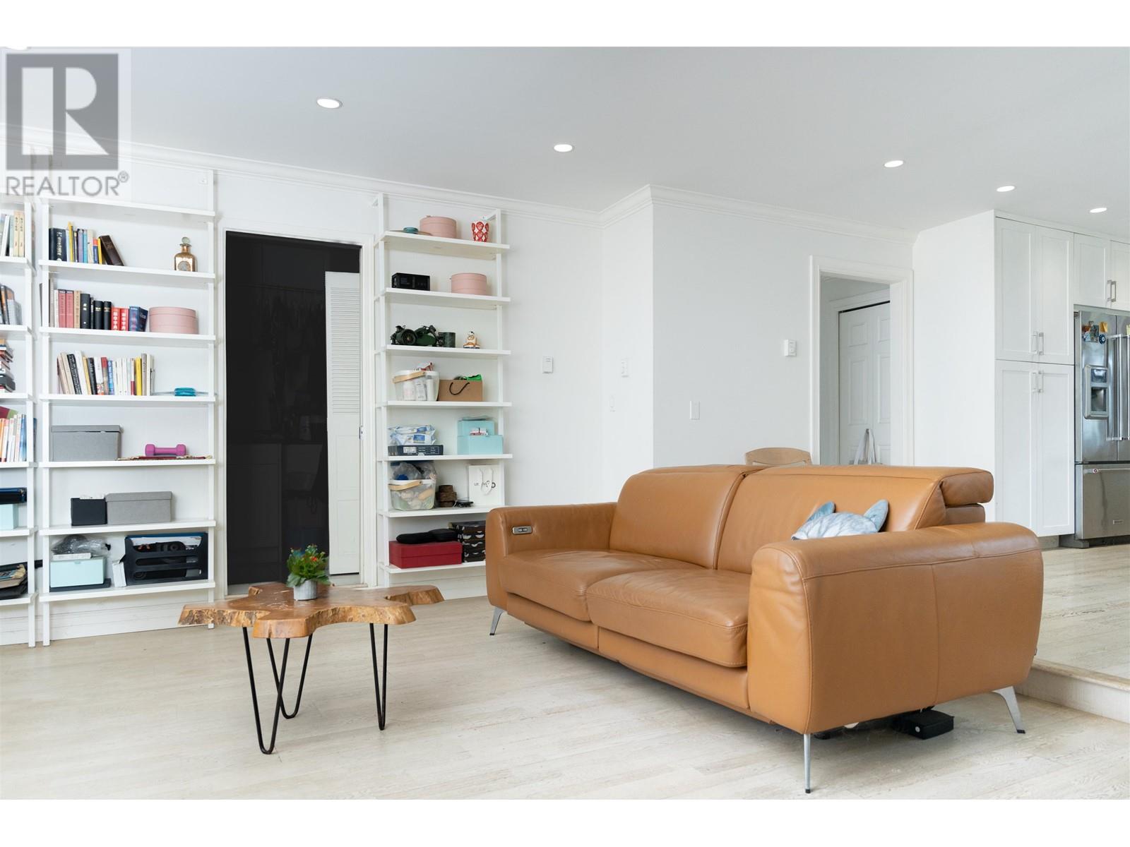 Listing Picture 16 of 36 : 10495 YARMISH DRIVE, Richmond / 烈治文 - 魯藝地產 Yvonne Lu Group - MLS Medallion Club Member