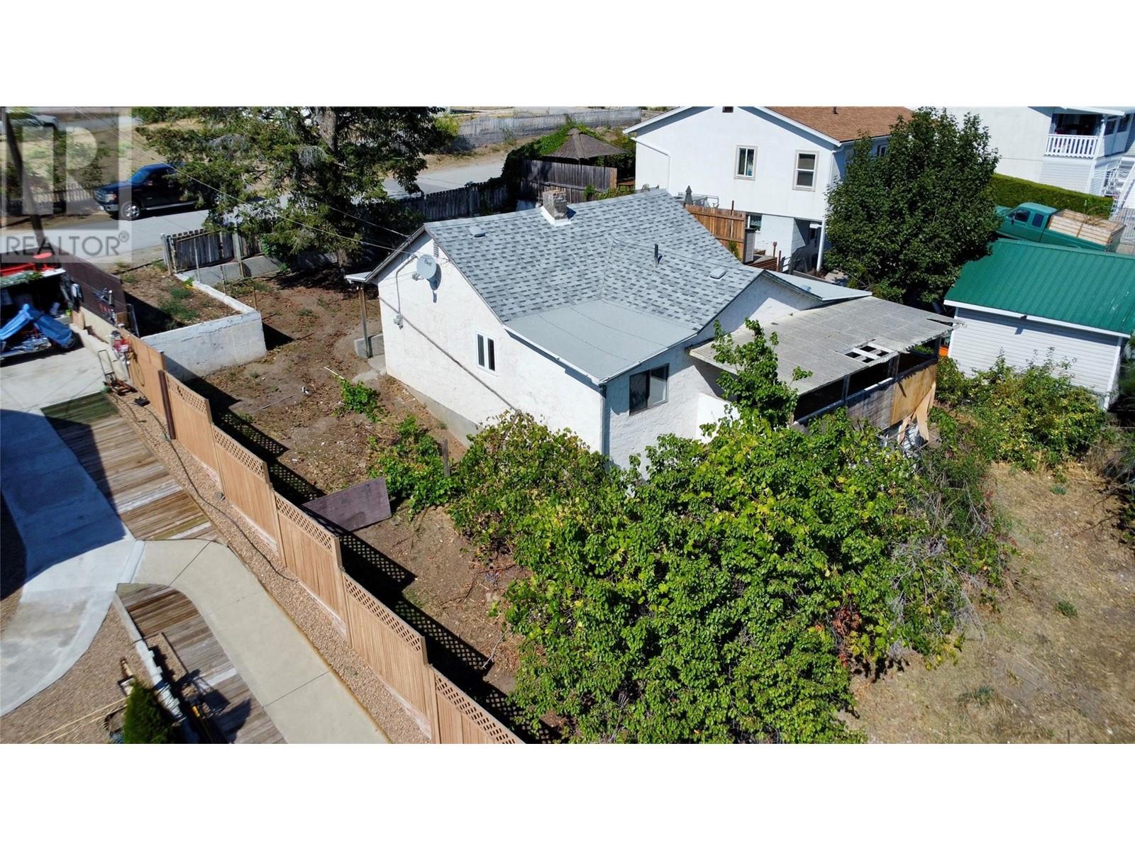 Property at 7209 Heron Lane image 4