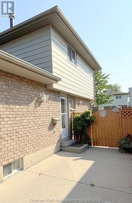 20 Timothy Crescent, Chatham, Ontario  N7L 4Z2 - Photo 3 - 24019930