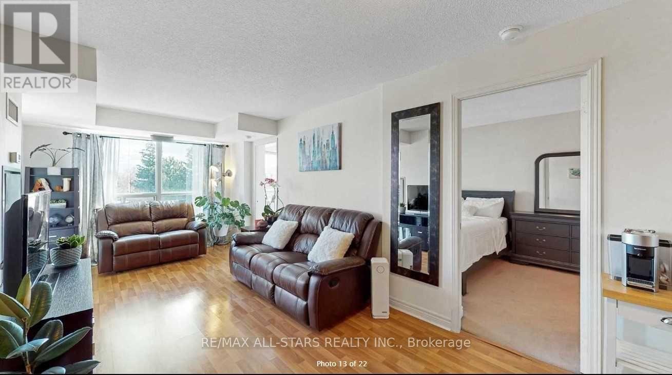 206 - 60 Fairfax Crescent, Toronto (Clairlea-Birchmount), Ontario  M1L 1Z8 - Photo 13 - E9302695