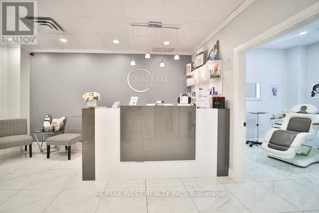 304 - 250 DUNDAS STREET W, mississauga (cooksville), Ontario