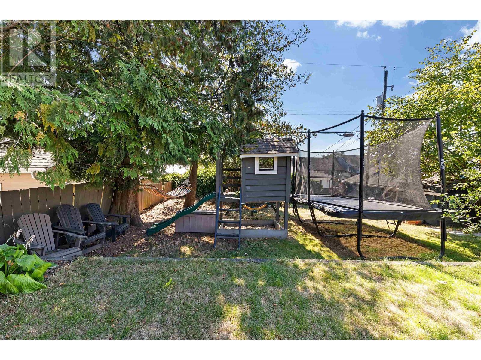 747 E 6th Street, North Vancouver, British Columbia V7L 1R5 - Photo 35 - R2921638