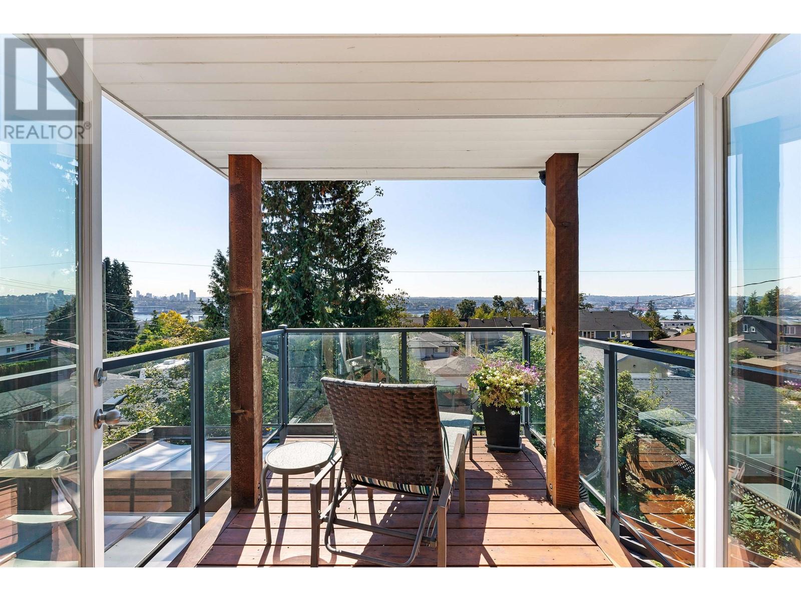 747 E 6th Street, North Vancouver, British Columbia V7L 1R5 - Photo 4 - R2921638