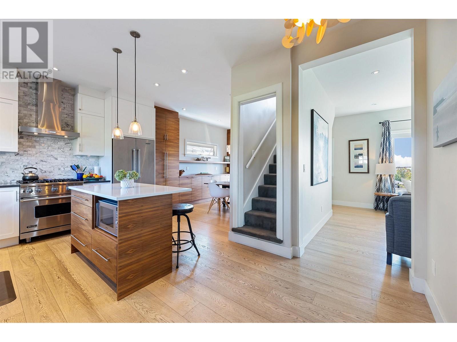 747 E 6th Street, North Vancouver, British Columbia V7L 1R5 - Photo 9 - R2921638