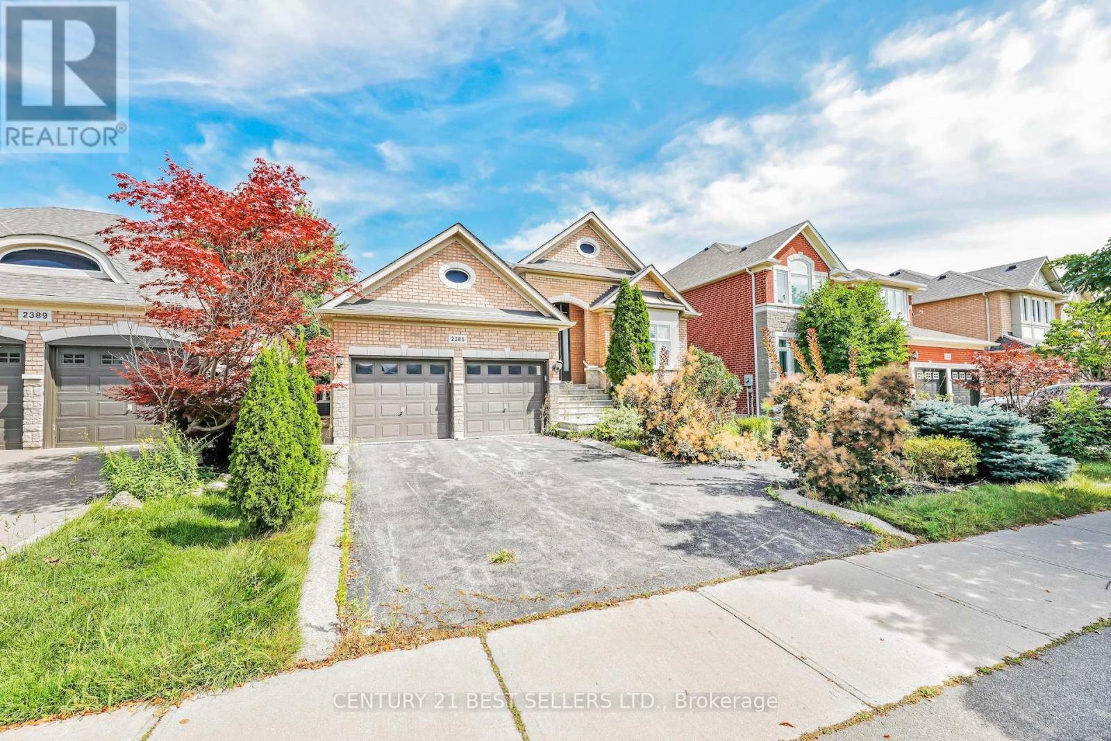 2385 EIGHTH LINE N, oakville (iroquois ridge north), Ontario