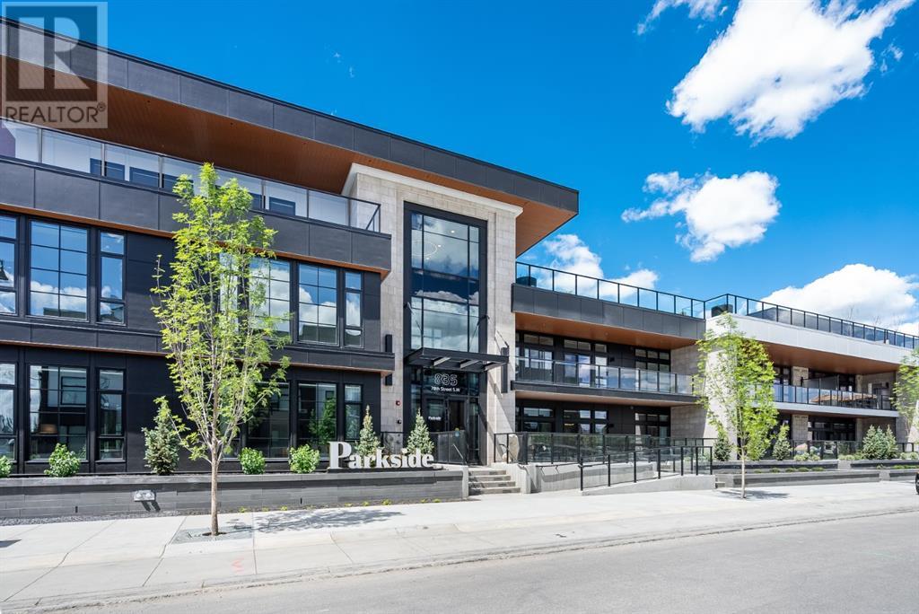 205, 835 78 Street SW, calgary, Alberta