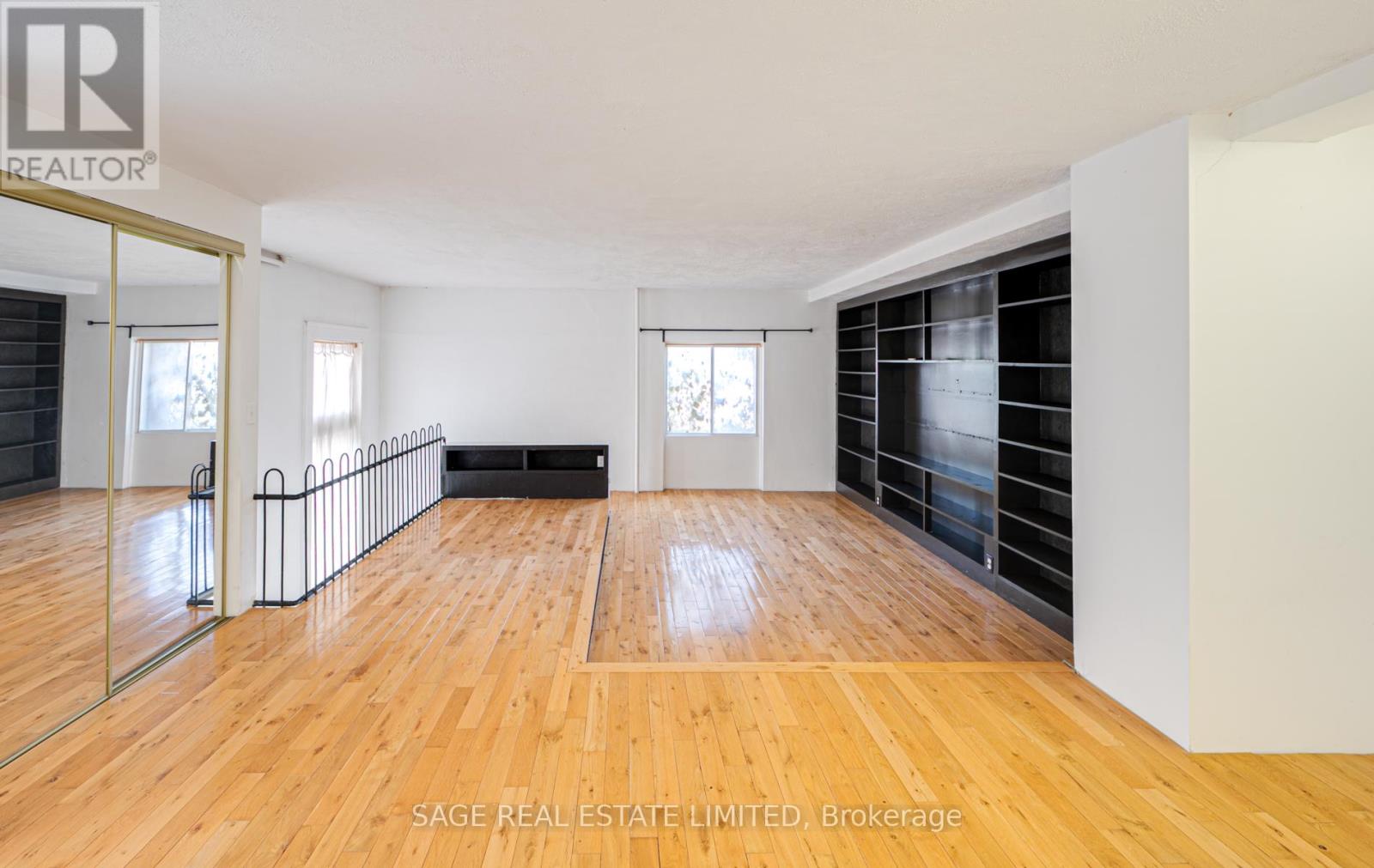 Main N - 207a Cowan Avenue, Toronto (South Parkdale), Ontario  M6K 1L6 - Photo 24 - W9302880