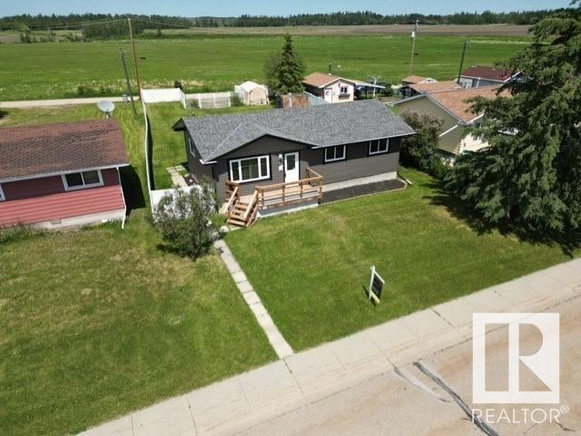 4908 56 Av, Wildwood, Alberta  T0E 2M0 - Photo 3 - E4373702