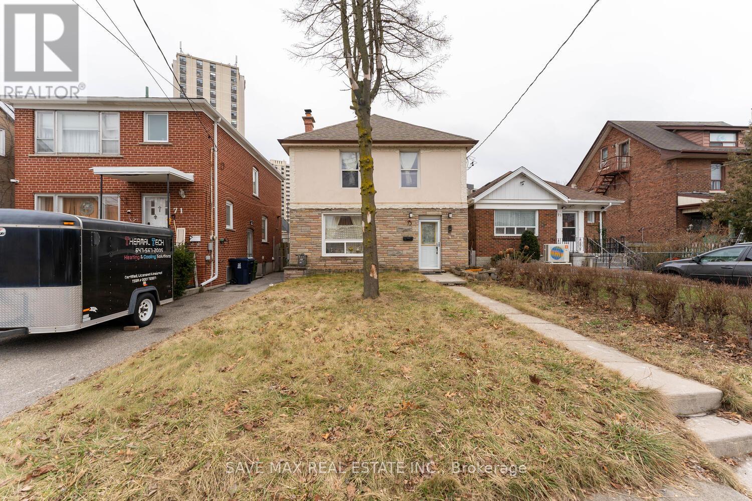 73 Buttonwood Avenue, Toronto (Mount Dennis), Ontario  M6M 2H9 - Photo 2 - W9303132