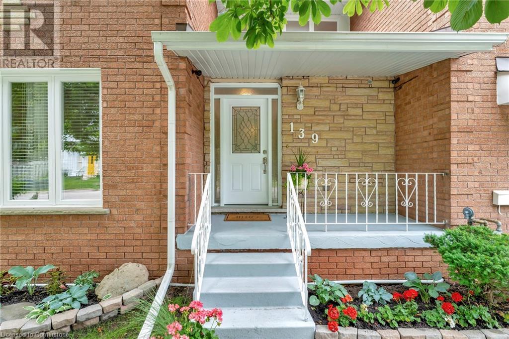 139 Kitchener Road, Cambridge, Ontario  N3H 5G2 - Photo 3 - 40640906