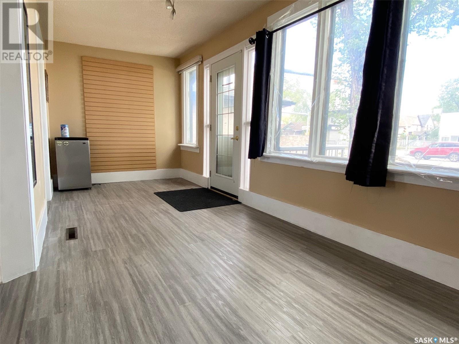 Property at 3033 Dewdney AVENUE image 5
