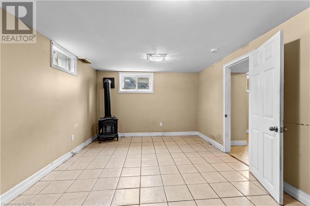 135 Elm Street, Gananoque, Ontario  K7G 2T1 - Photo 24 - 40642974