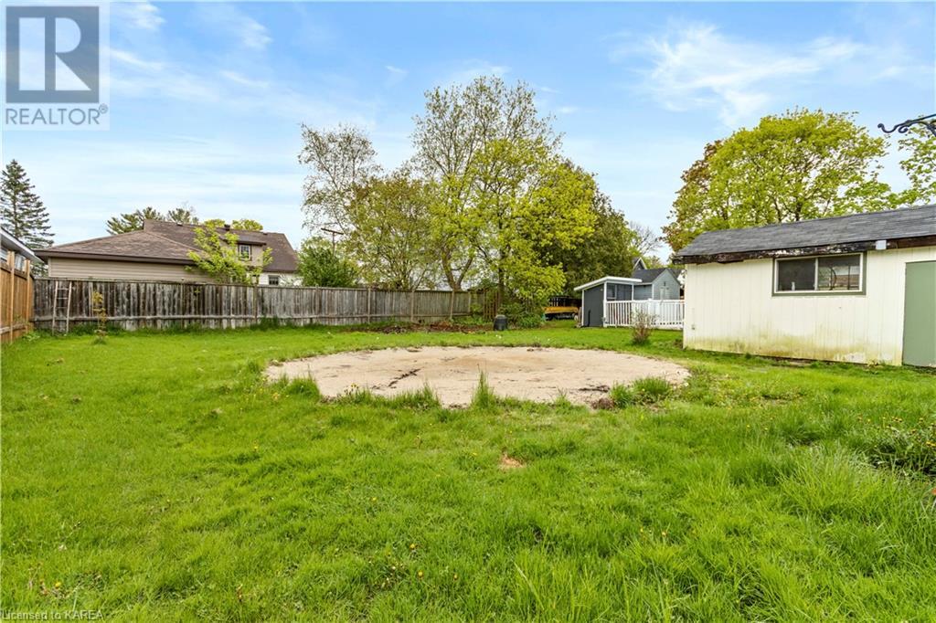 135 Elm Street, Gananoque, Ontario  K7G 2T1 - Photo 32 - 40642974