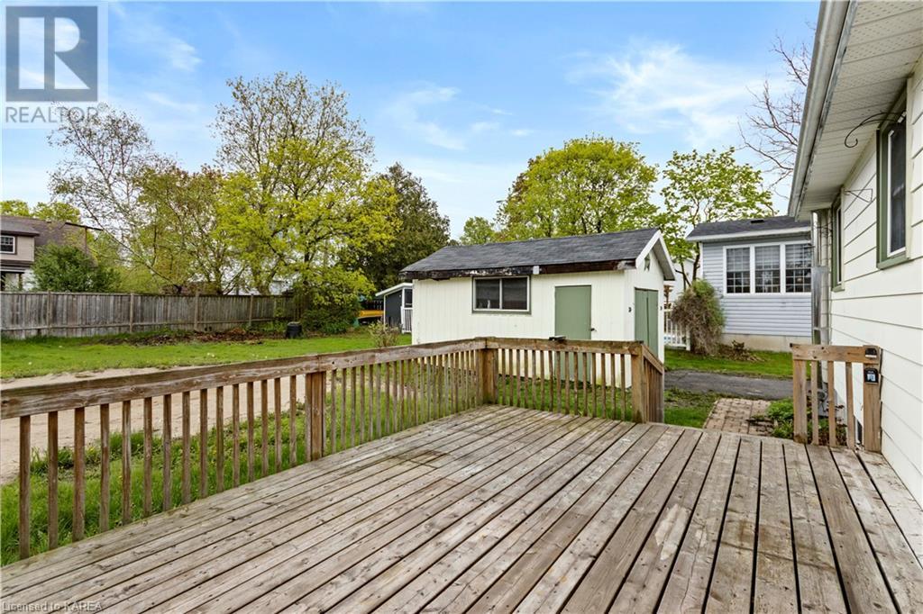 135 Elm Street, Gananoque, Ontario  K7G 2T1 - Photo 37 - 40642974