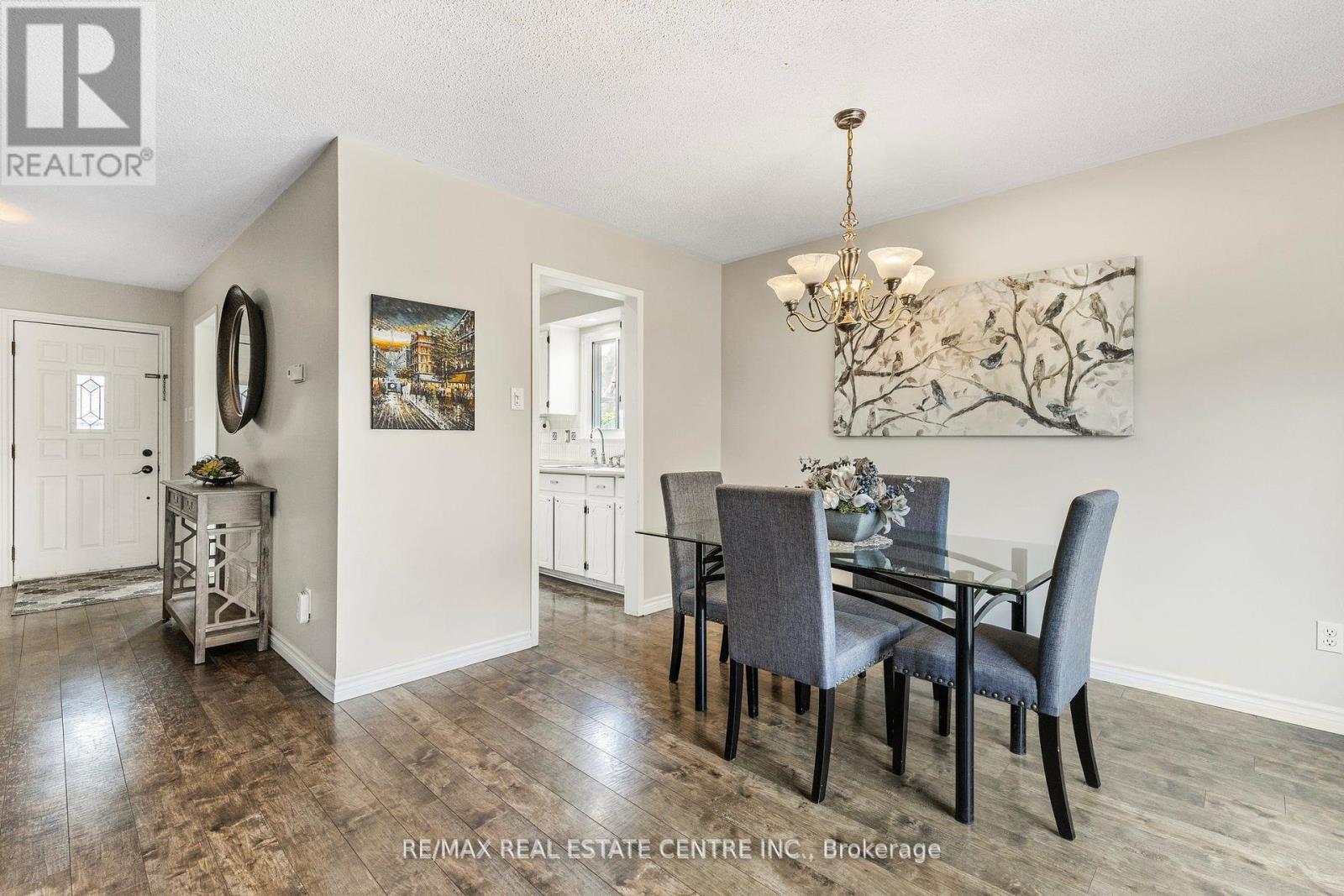 24 Nottawasaga Crescent, Brampton (Heart Lake West), Ontario  L6Z 1B9 - Photo 12 - W9303943