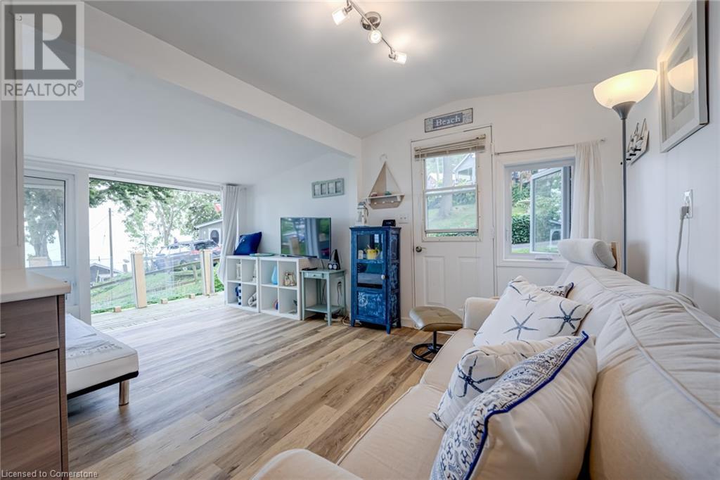 12 Bucks Park, Port Dover, Ontario  N0A 1N0 - Photo 4 - 40642330